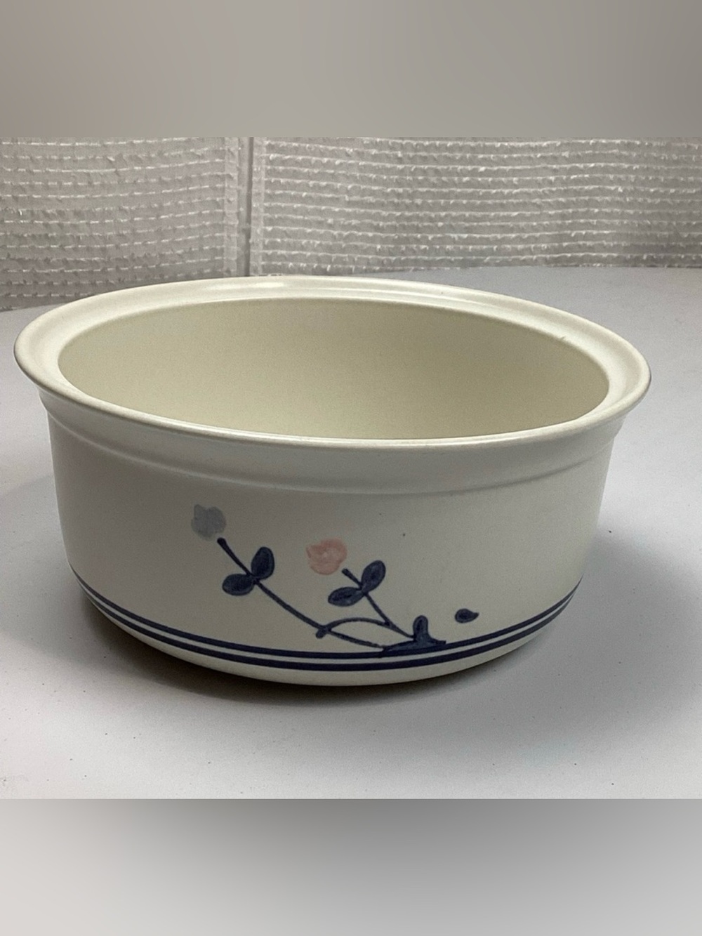 Vintage Pfaltzgraff 2 Quart Stoneware Casserole Dish
